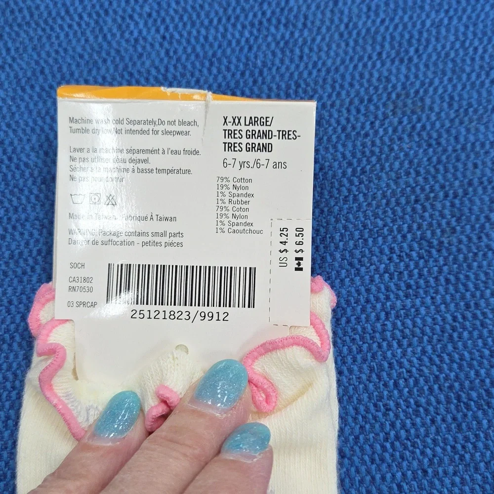 Vintage Y2K NWT gymboree Floral socks Size 6-7